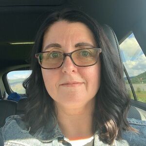 Meet your Posher, Connie